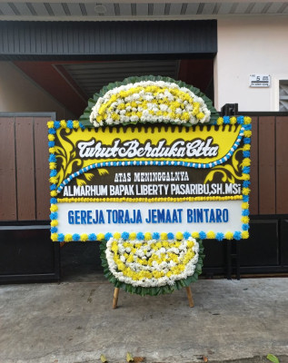 Papan Bunga Duka di Rawa Mekarjaya